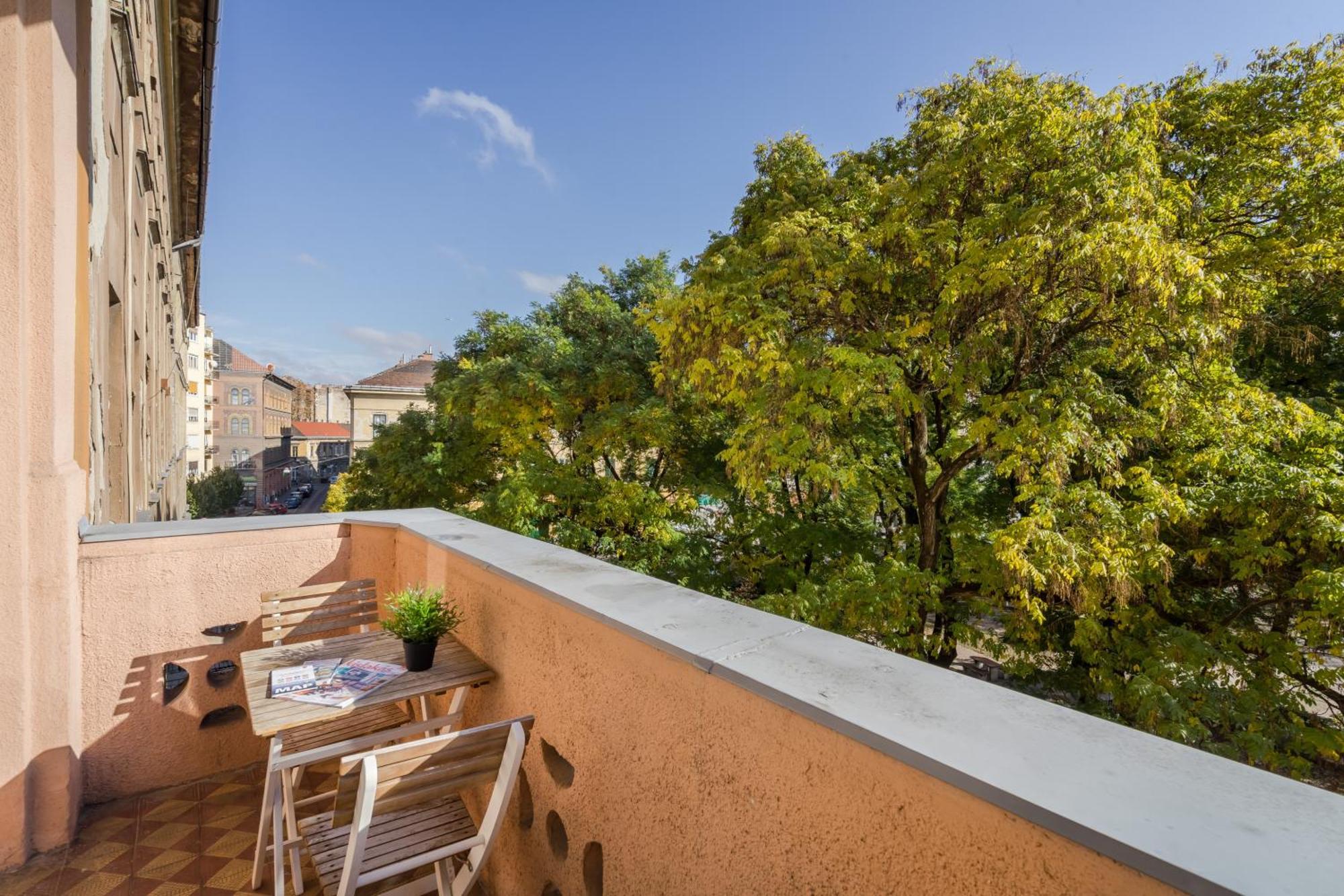Klauzal Garden City Apartments Budapest Exterior photo
